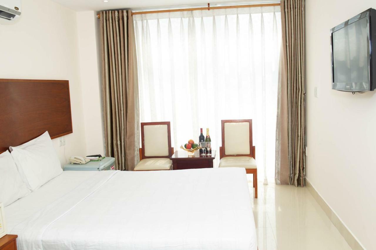 Aha Thanh Long Tan Hotel Ho Chi Minh City Exterior photo