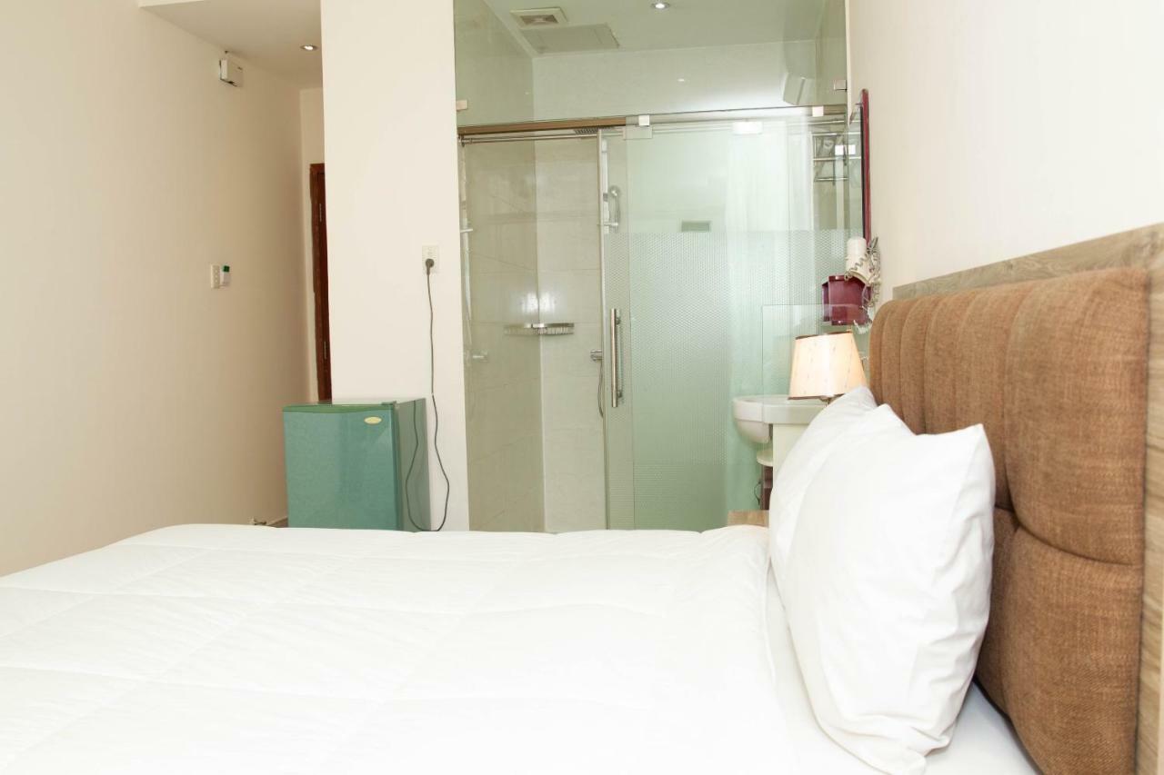 Aha Thanh Long Tan Hotel Ho Chi Minh City Exterior photo